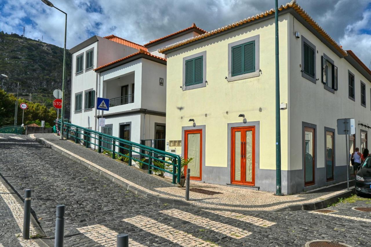 Largo Dos Milagres, A Home In Madeira Машику Екстериор снимка